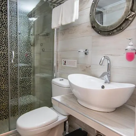 Gorgona Blue Apartament *